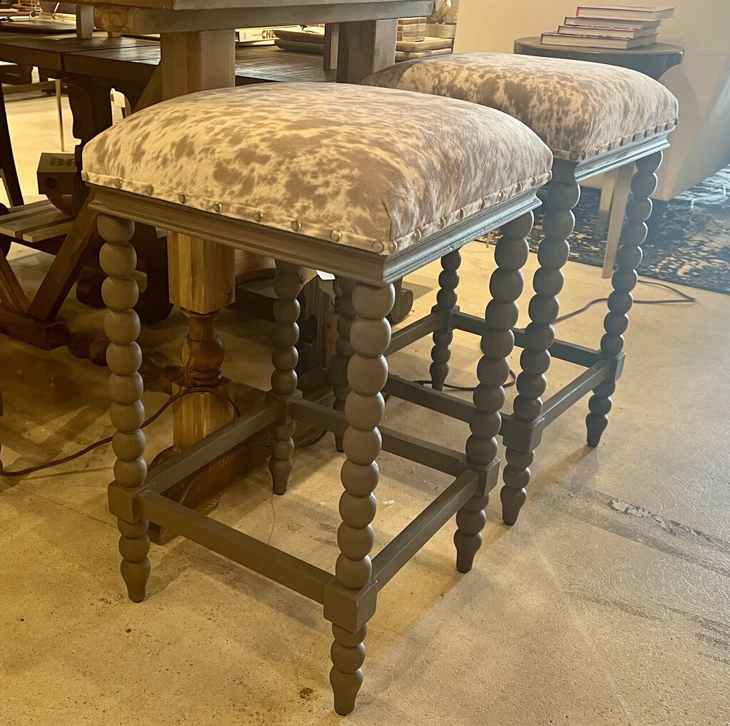 Estes Counter Stool