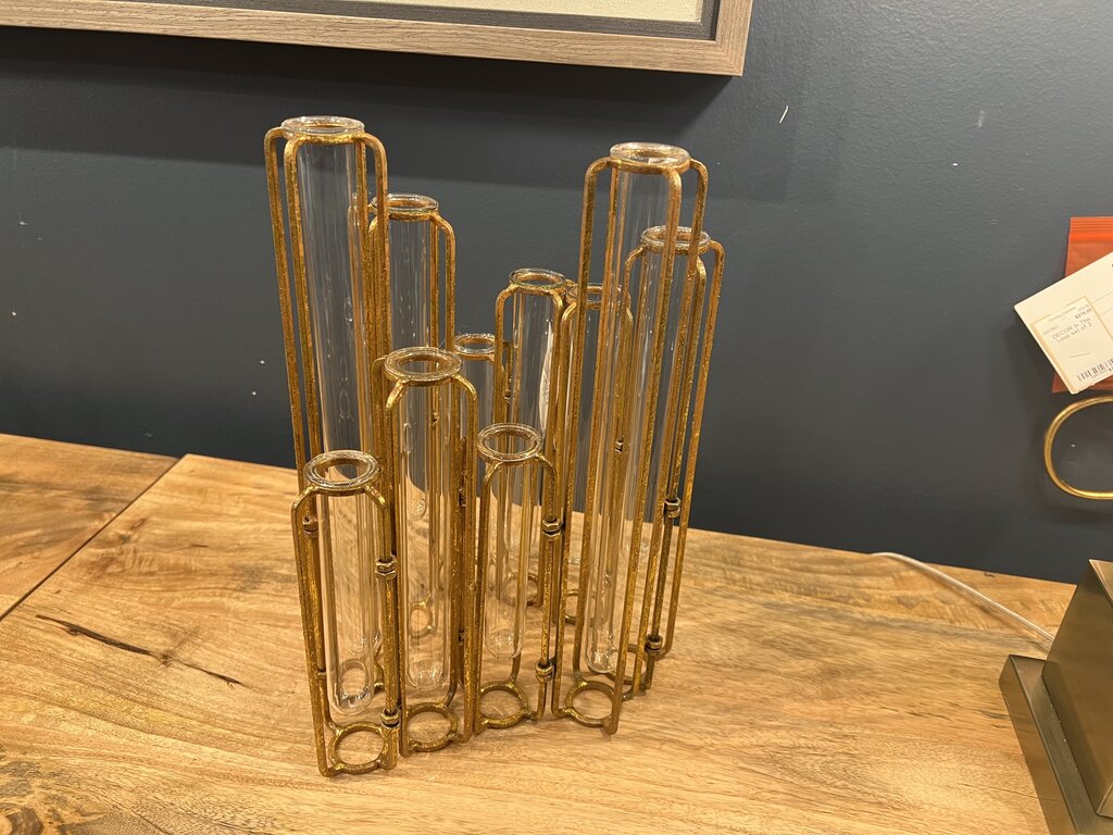 Hinged Flower Vase - Adjustable