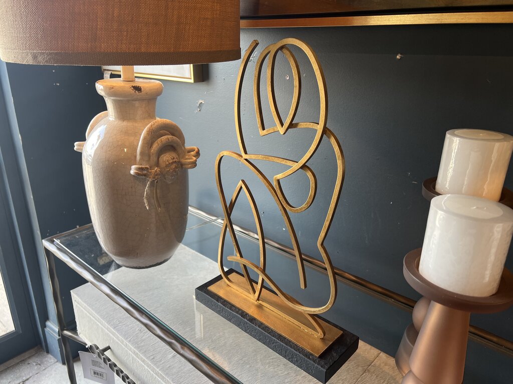 Wire Madonna