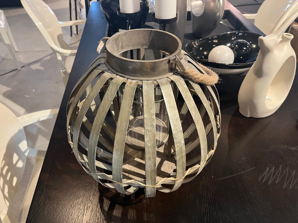 Round Lantern