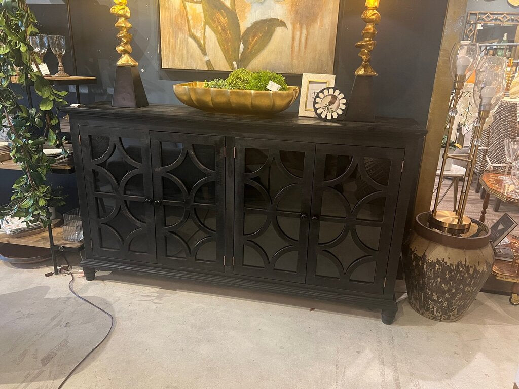 4 Door Cabinet